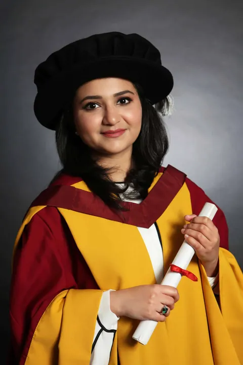 College Graduation Photos photograph 10